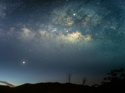 Beta Regio volcanic rise